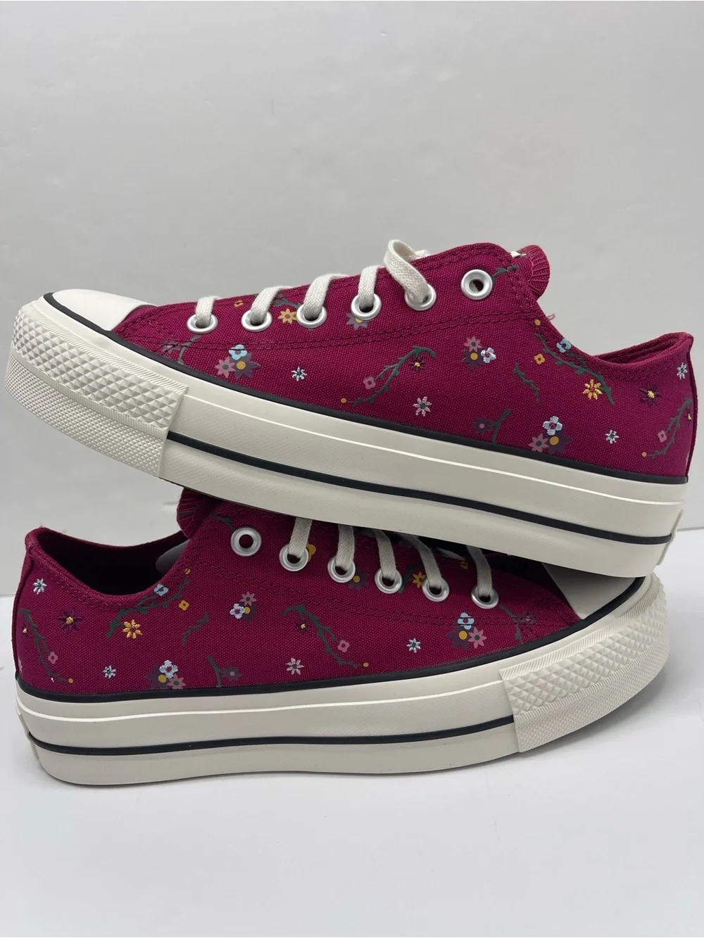 Converse A15535C CTAS LIFT OX SPORTY BERRY/VINTAGE WHITE Platform Sneakers